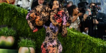 Cardi B Tries to Squash Beef With Latto in Lengthy Public Apology: ‘I Didn’t Mean Any Harm’
