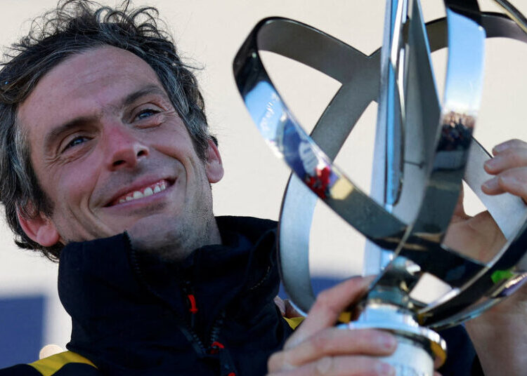 Charlie Dalin, Who Set a Sailing Record While Battling Cancer, Dies at 42