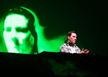4 Electronic Tracks That Were Way Ahead of Their Time (And Arguably Even Better Today)