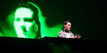 4 Electronic Tracks That Were Way Ahead of Their Time (And Arguably Even Better Today)