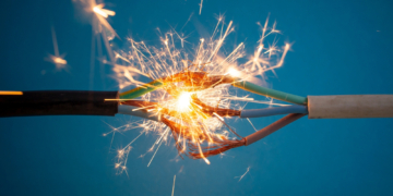 ‘Electrosex’ Is Going Mainstream and Men Are Losing Their Minds Over It