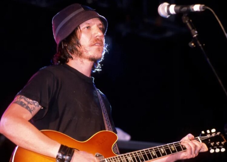 One of Indie Rock’s Most Groundbreaking Artists Has an Asteroid Named After Him Now