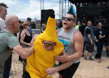 Fan Dressed in Banana Costume Harassed by Hardcore Band at Gig: ‘Conform or Get Called Out’