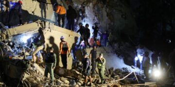 With little help, Venezuelans try to rescue themselves: ‘We have only each other’