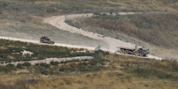 Israelis push Netanyahu to resist U.S. pressure and keep fighting in Lebanon