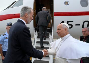 Pope Leo had to catch a ride from the king of Spain after plane’s engine failed