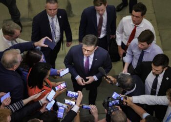 House GOP defections block move to attach Trump-backed elections measure to defense bill