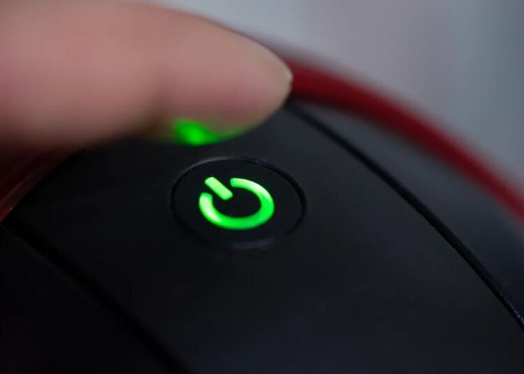 A Critical Deadline Is Approaching for Windows and Linux Security