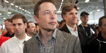 Tesla cofounder JB Straubel’s first pitch to Elon Musk failed. Then he turned his ‘hobby’ into a $1.3 trillion success