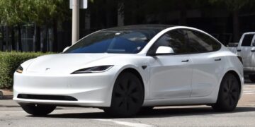 A Fatal Tesla Crash in Texas Sets Up a Legal Showdown