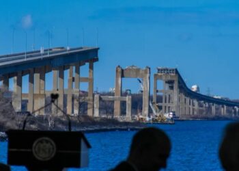 Over 40,000 American bridges have structurally deficient ratings. Why aren’t we using quantum sensors on them?