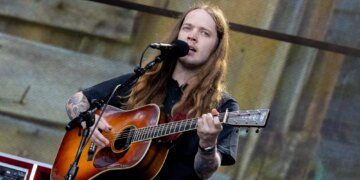 Half-Brother of Grammy-Winning Bluegrass Musician Convicted of Murdering Guitarist