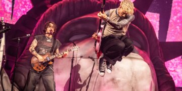 Watch: Machine Gun Kelly Somersaults Into a Crowd but Gets ‘Really F***ing Hurt’ After a Hard Landing