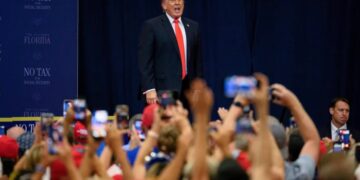 Trump’s Freedom 250 fest crashout proves he’s the only true MAGA celebrity