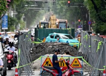 Vietnam’s economy is one of the fastest-growing in the world. Can it make the leap into the ranks of middle-income countries?