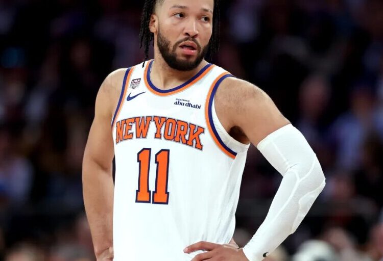 Knicks superstar Jalen Brunson just led New York to an NBA title—and says his basketball legend dad got him ready for the moment