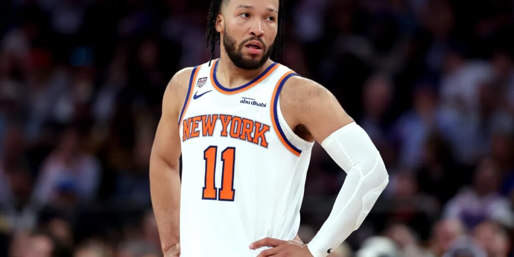 Knicks superstar Jalen Brunson just led New York to an NBA title—and says his basketball legend dad got him ready for the moment