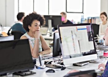 Worker engagement just hit a decade low — and new data from 88 million employees shows why managers are the problem