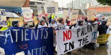 ‘Hands Off Our NHS’: Anti-Palantir Protests Break Out in UK Over Deal With National Health Service
