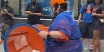 Everything We Know About the JPMorgan Executive That Fired After Stealing a Knicks Trash Can