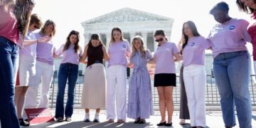 Live updates
Supreme Court upholds birthright citizenship, says states can bar transgender athletes