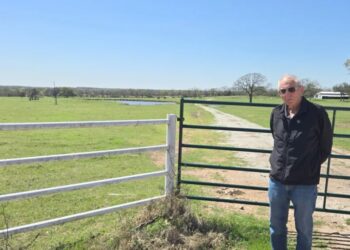 Two mayors, one $10 billion AI data center, and a growing divide in small-town Texas