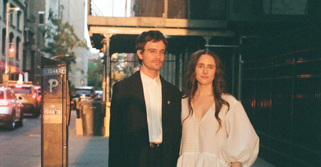 He Gave Her a ‘Nontransferable’ Coupon for a Ring
