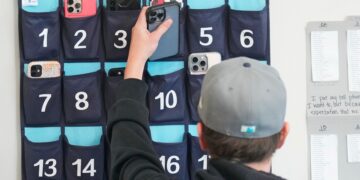 Ban phones in schools? That misses the bigger problem.