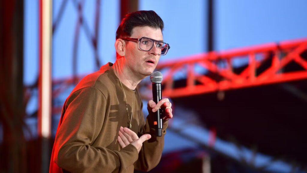 Comedian Moshe Kasher Reveals Cancer Diagnosis, Urges HPV Vaccination: ‘My Life Has Been Terror’