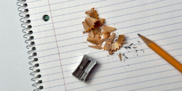 Schools Are Bringing Back Pen and Paper, and Students Are Thriving