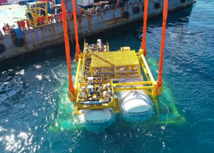 China Opens World’s First Wind-Powered Underwater Data Center