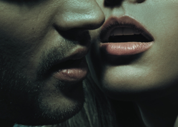The 5 Worst Things to Say During Sex, According to Sex Therapists