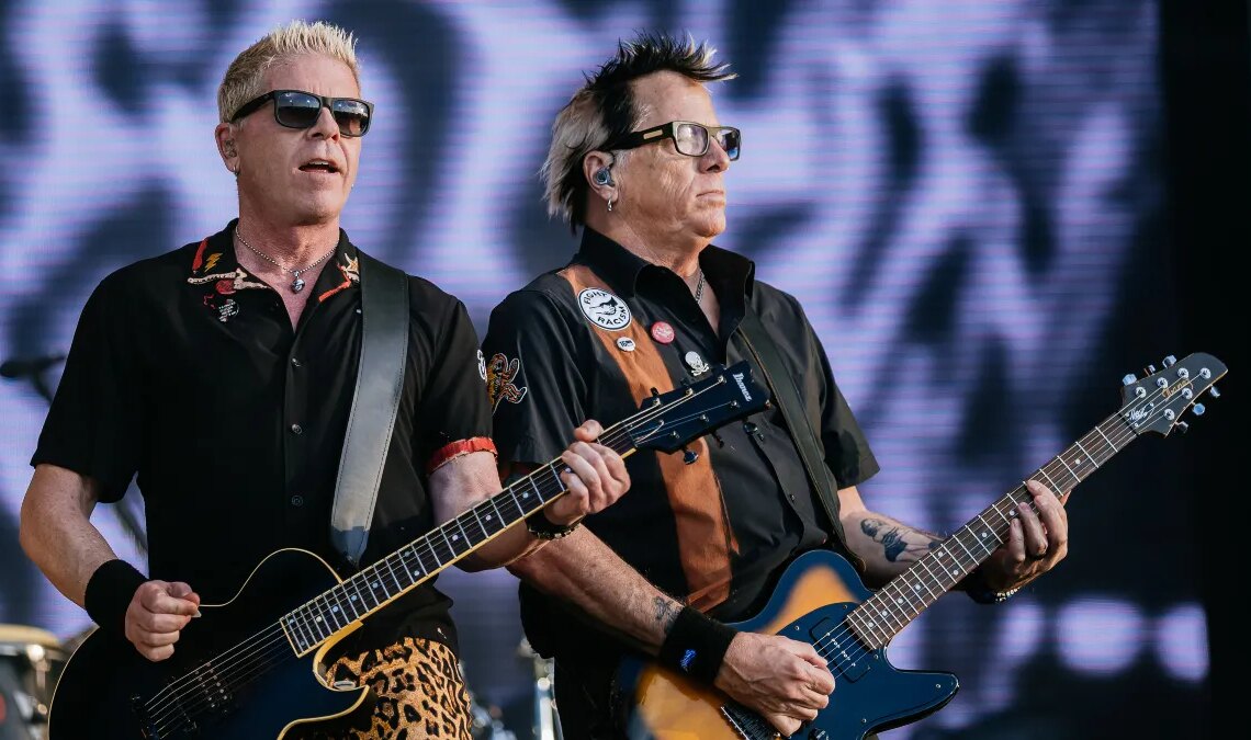 Did The Offspring Actually Start the Biggest Mosh Pit to the Least Likely Mosh Pit Song Ever?