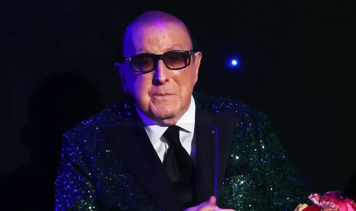 This Grammy Winner Says ‘Every Artist Has Horror Stories’ Dealing With the Late Clive Davis and Other Music Execs