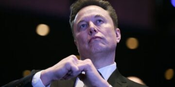 Elon Musk’s SpaceX Stock to Begin Trading After Record $75 Billion IPO