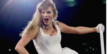 Taylor Swift Fans Drag TMZ for Threatening to Release Wedding Guest List