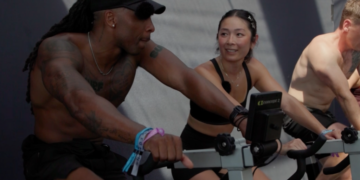 Sick of Swiping, Some Daters Would Rather Sweat Together