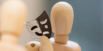 Why ‘Just Be Yourself’ Is Terrible Advice, According to Psychology