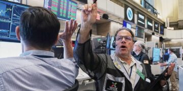 Nasdaq closes down more than 2% as global tech sell-off deepens