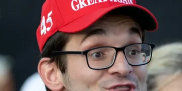 MAGA world sent into frenzy over ‘bombshell’ news on Trump shooter’s emails to cop
