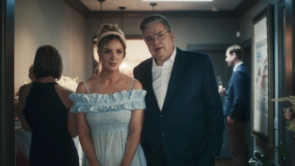 Abby Elliott as Sugar and Oliver Platt as Jimmy in 