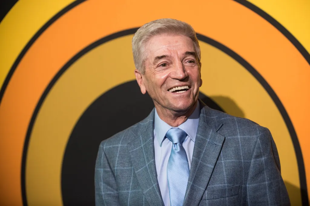 Actor Tom Dreesen smiling.