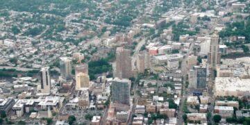 Spencer Pratt and Zohran Mamdani should both follow this NY city’s housing lead