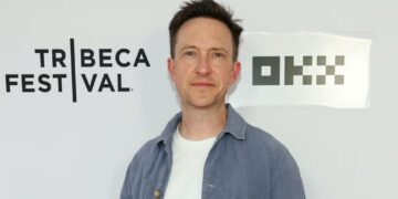 ‘AI: Probably Nothing to Worry About’ Review: Spoiler: Don’t Trust the Title