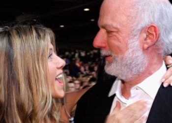 Jennifer Aniston Pays Tribute to Late ‘Friends’ Director James Burrows: ‘A Father Figure to Me’
