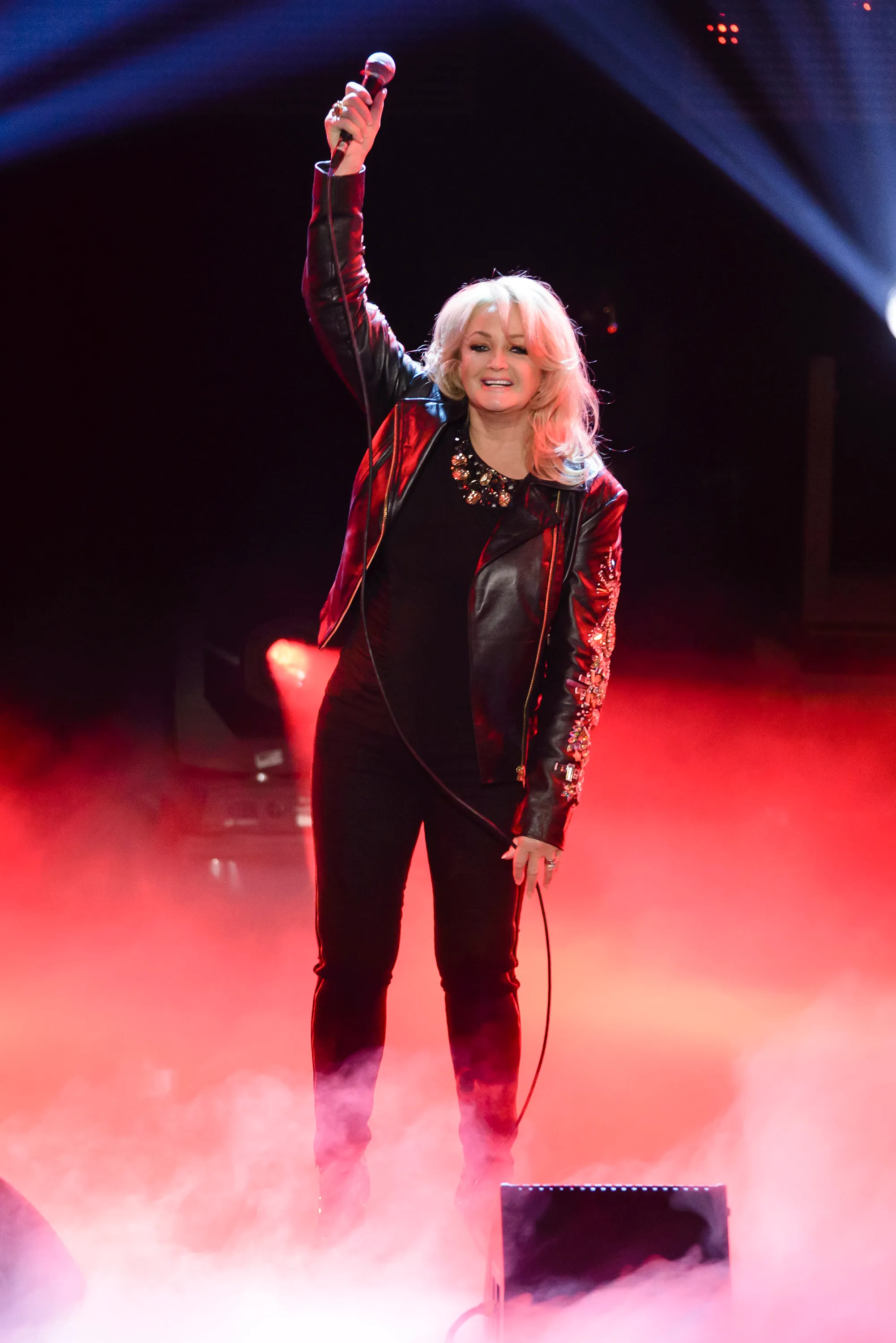 Bonnie Tyler.