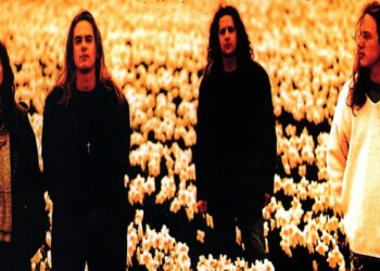 90s Rock Singer Says Putting Out Albums Is a ‘Waste of Time’ These Days