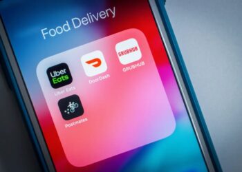 DoorDash down as thousands of users report Tuesday morning freeze