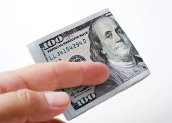 Dear Abby: My in-laws gift me half as much money as they give other family members