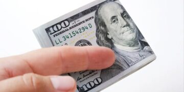 Dear Abby: My in-laws gift me half as much money as they give other family members
